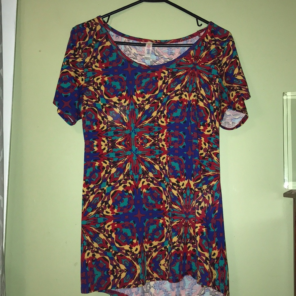 Lularoe classic tee